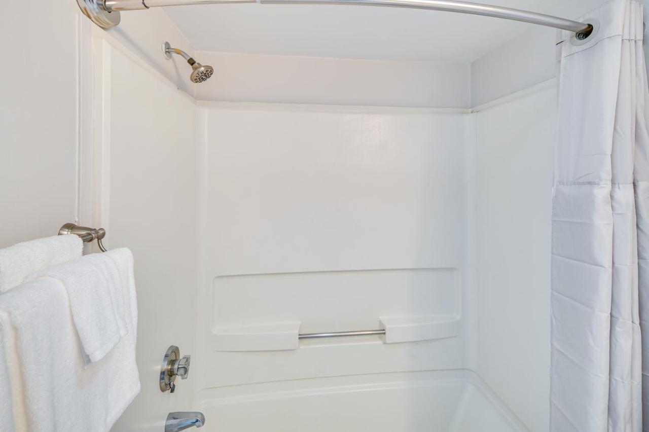 Oceanfront Myrtle Beach Condo With Balcony And Views! ภายนอก รูปภาพ
